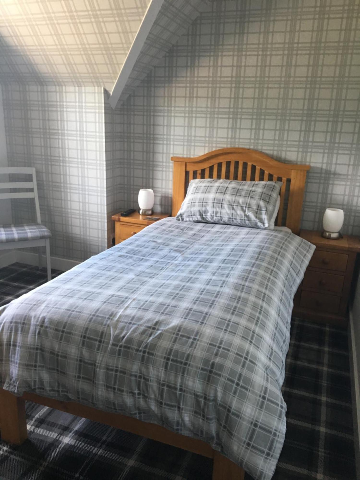 Glenshee Guest House Golspie Bagian luar foto